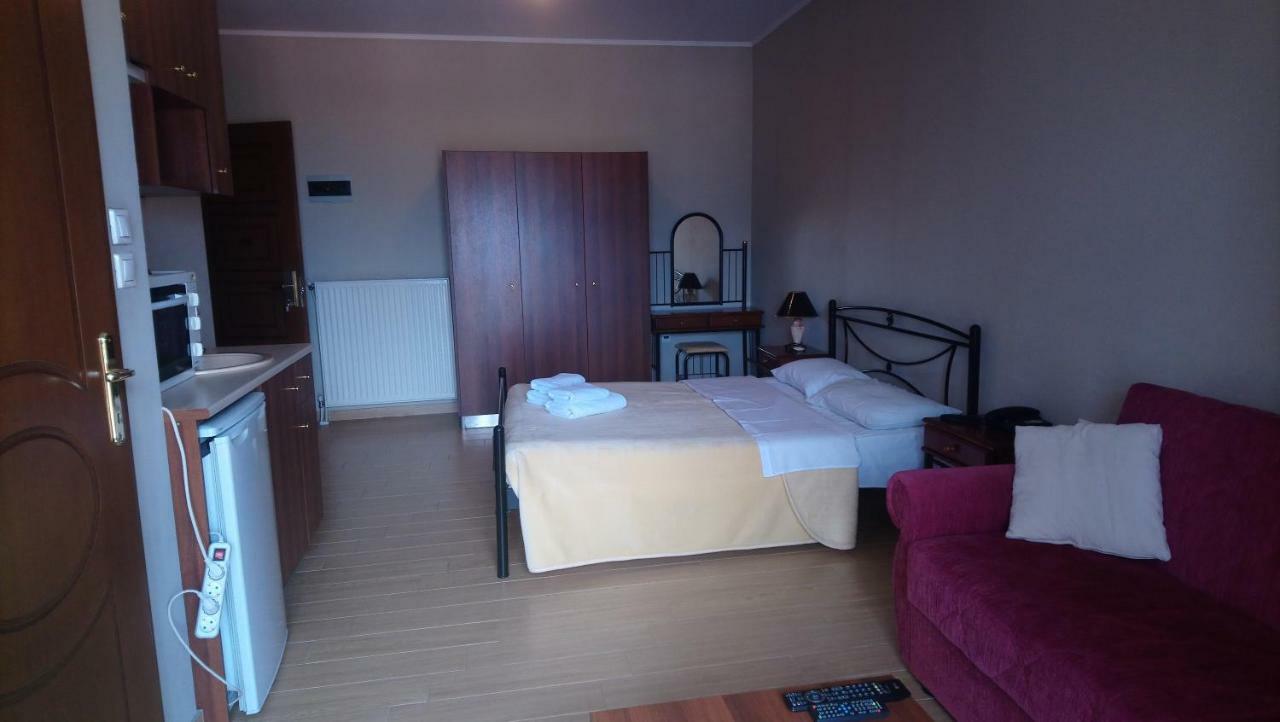 Alpina Suites Кастория Экстерьер фото